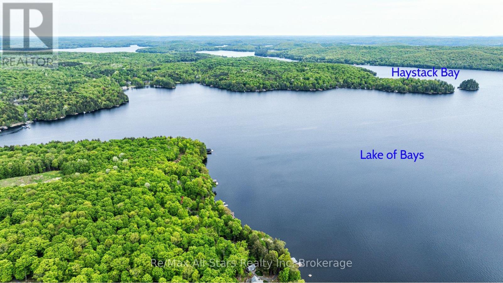 Photo 10 of 504 Bigwin Island, Lake Of Bays ON
