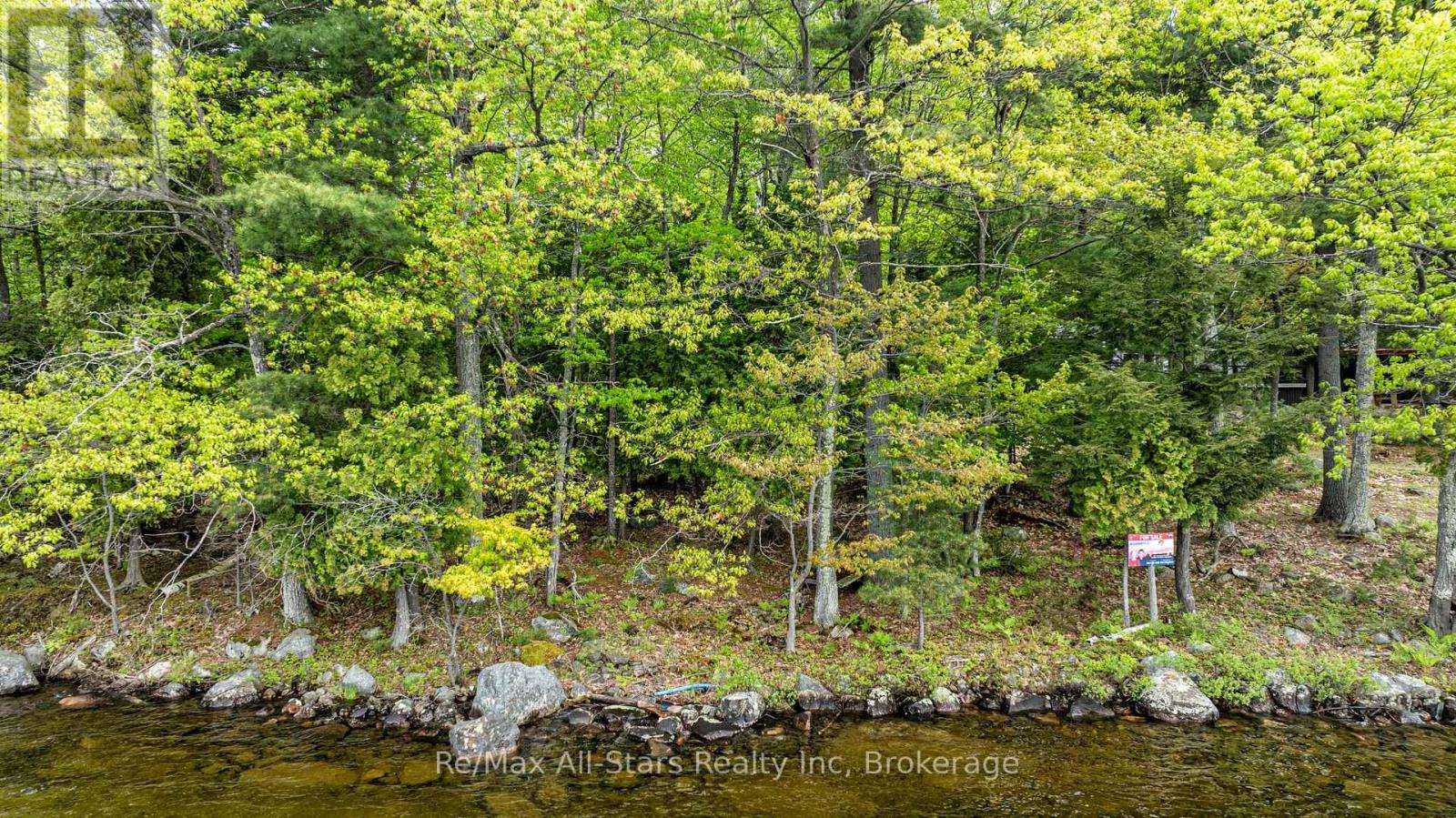 Photo 7 of 504 Bigwin Island, Lake Of Bays ON