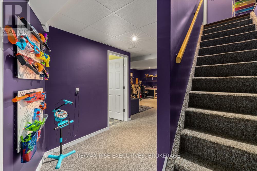 Photo 7 of 105 Mckeown Crescent, Loyalist ON