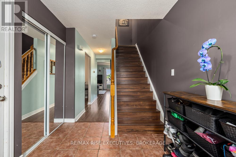Photo 10 of 105 Mckeown Crescent, Loyalist ON