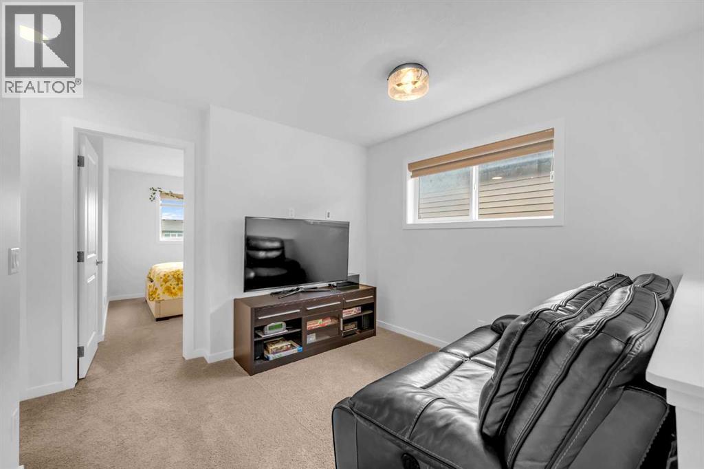 Single Family House for Sale in  Carringsby Avenue NW Carrington Calgary 
