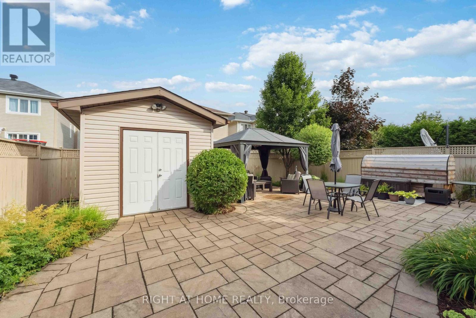 Photo 46 of 220 Celtic Ridge Crescent, Ottawa ON