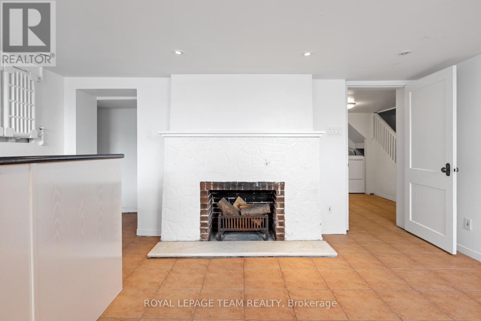 Photo 10 of 334 Queen Elizabeth Drive, Ottawa ON
