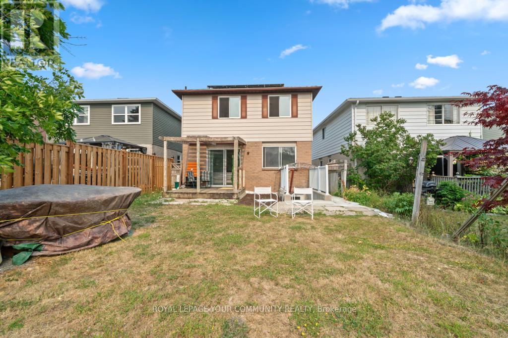 Photo 39 of 104 Garden Drive, Barrie ON