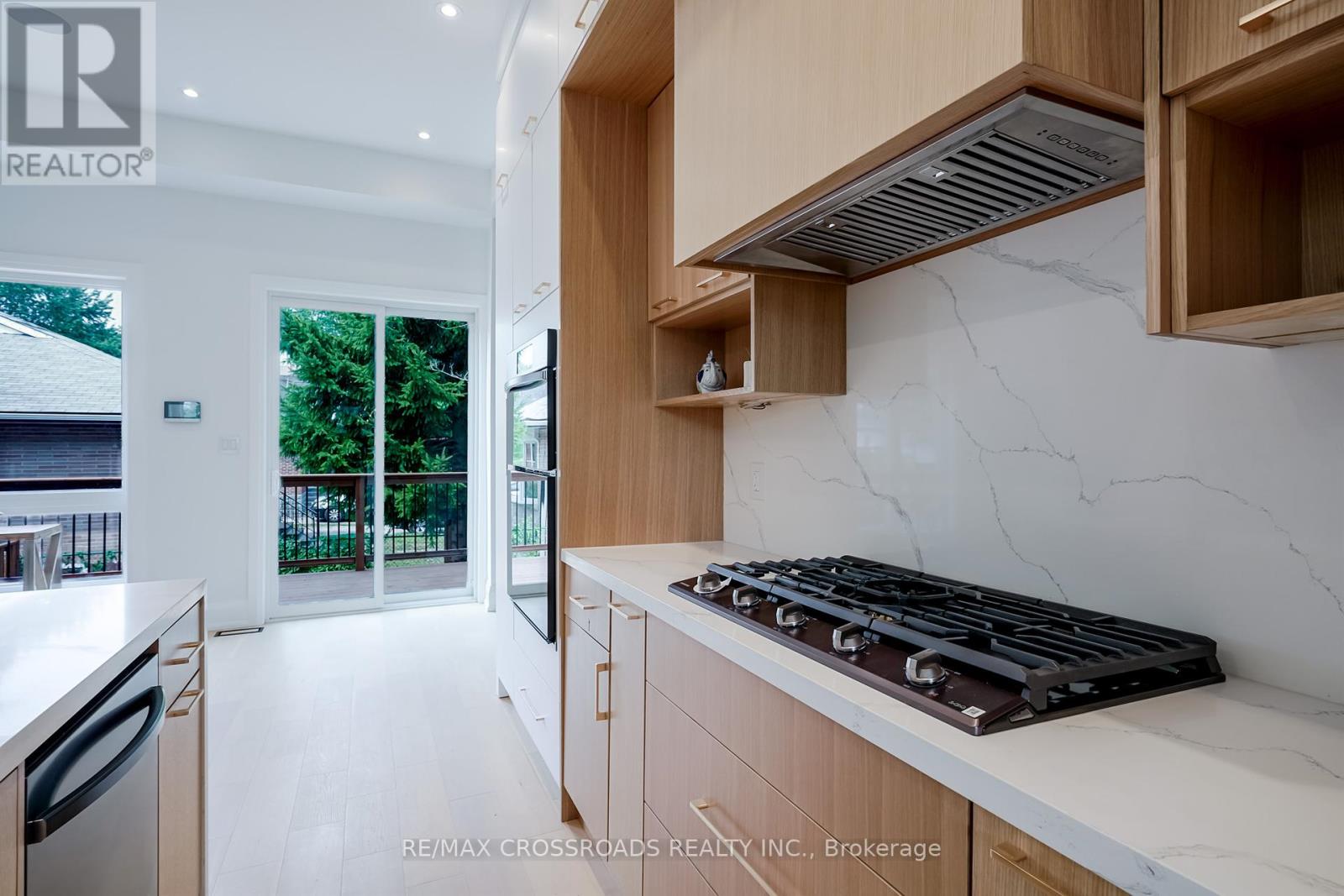 Photo 14 of 108 Park Street, Toronto ON