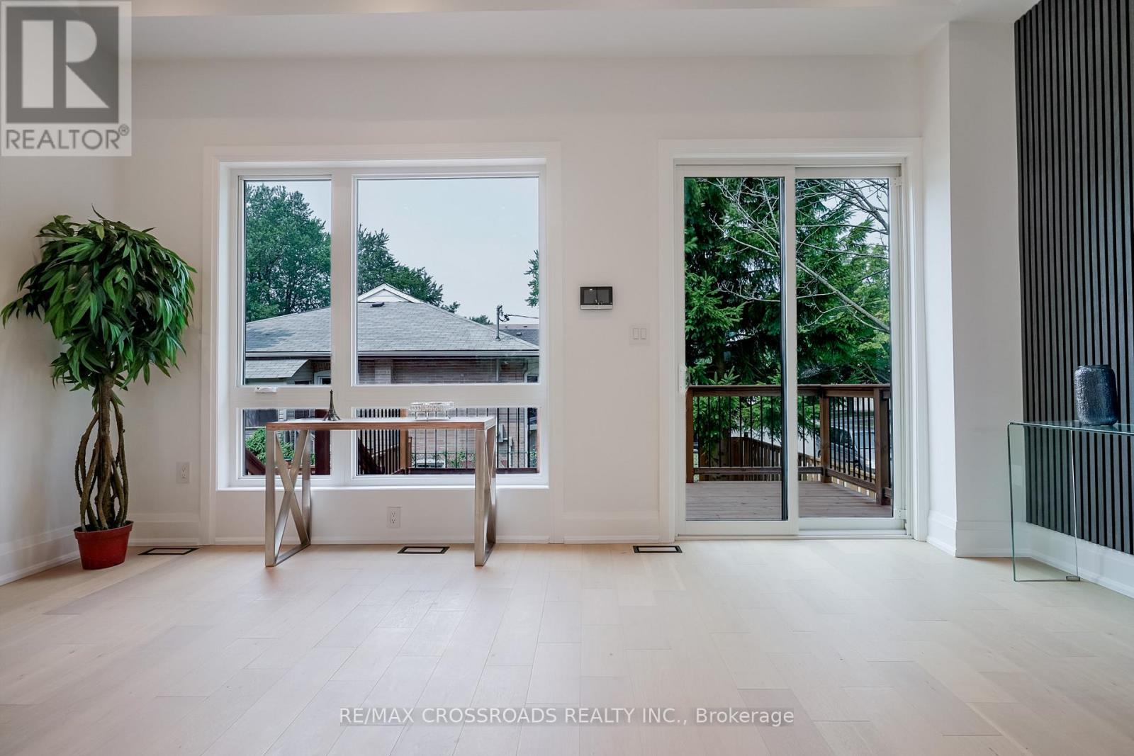 Photo 17 of 108 Park Street, Toronto ON