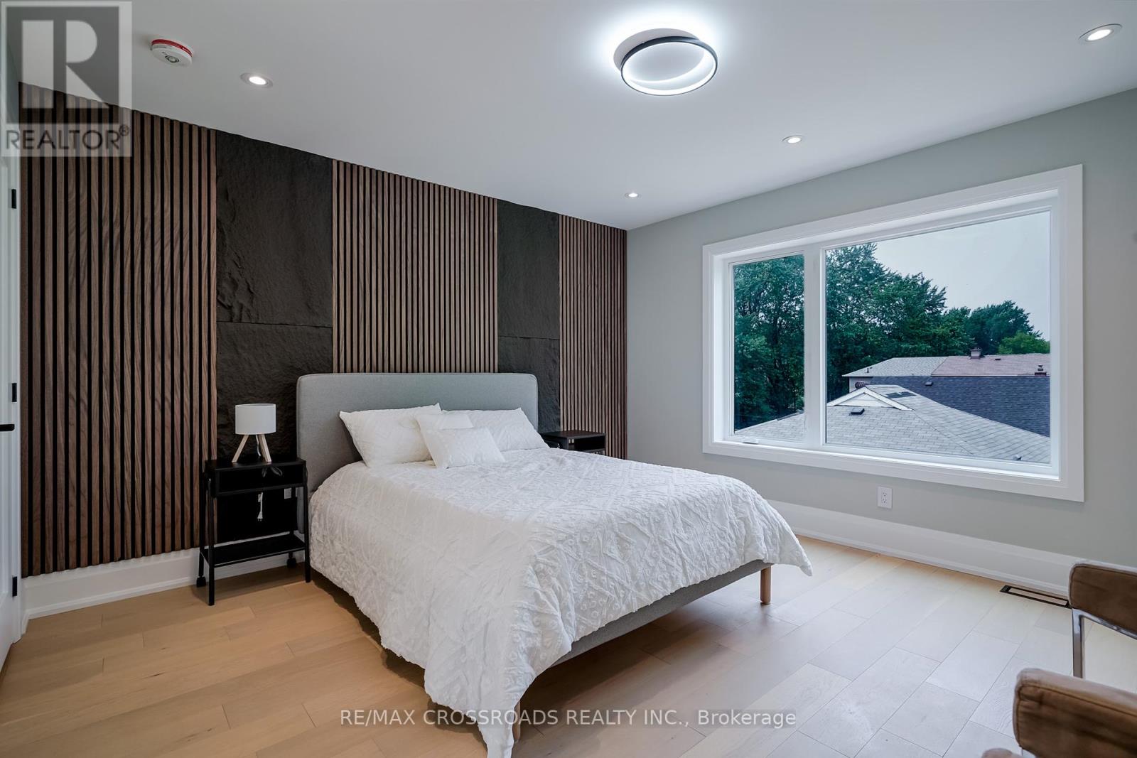 Photo 21 of 108 Park Street, Toronto ON