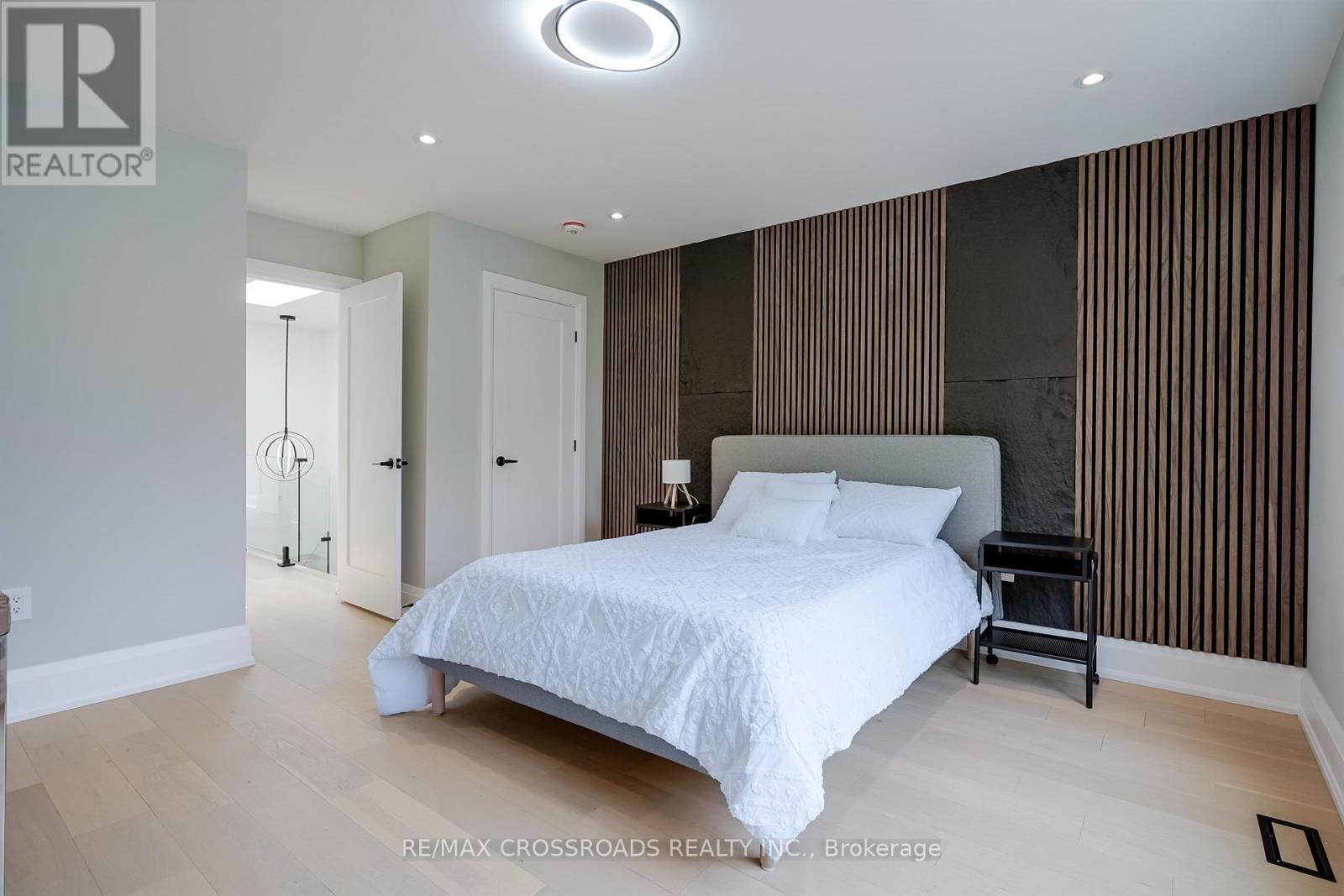 Photo 22 of 108 Park Street, Toronto ON