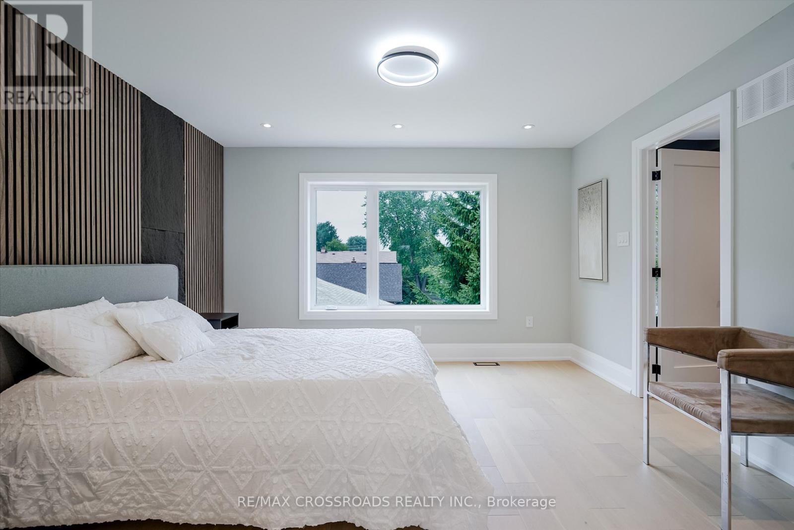 Photo 23 of 108 Park Street, Toronto ON