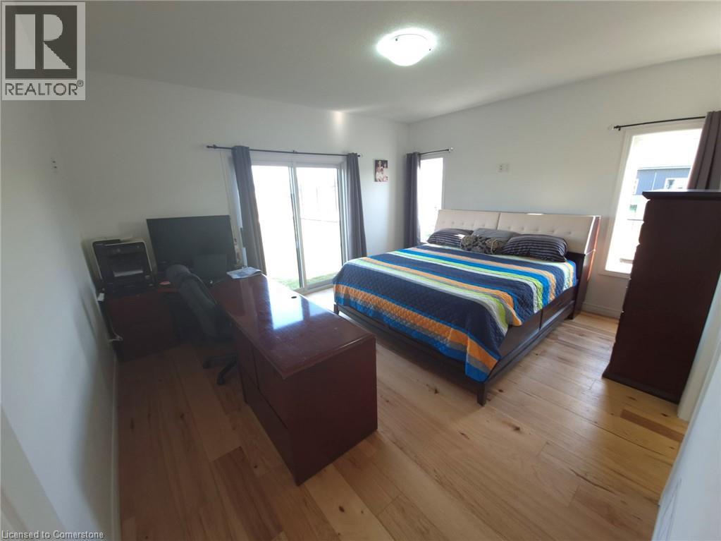 Photo 12 of 1 Phillips Court, Dunnville ON
