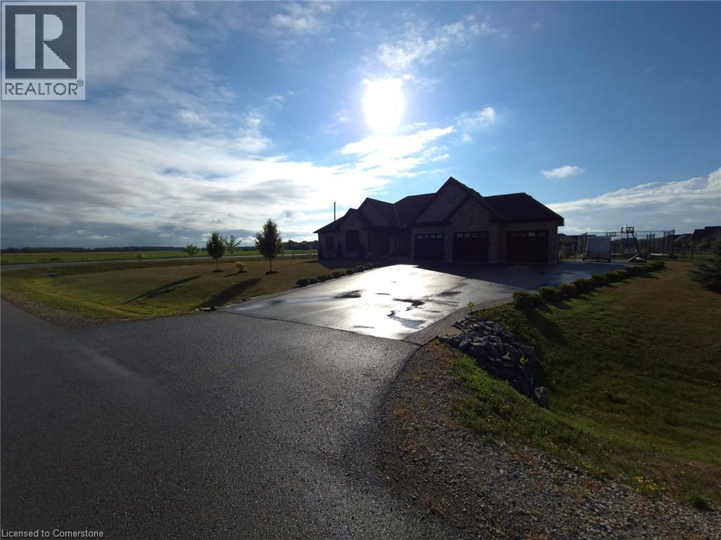 Photo 39 of 1 Phillips Court, Dunnville ON