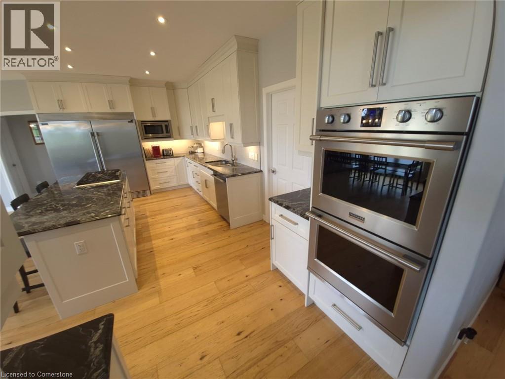 Photo 9 of 1 Phillips Court, Dunnville ON