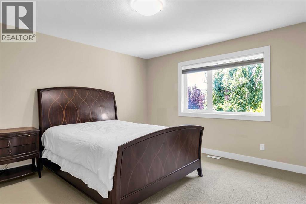 Single Family House for Sale in  Elmont Court SW Springbank Hill Calgary 