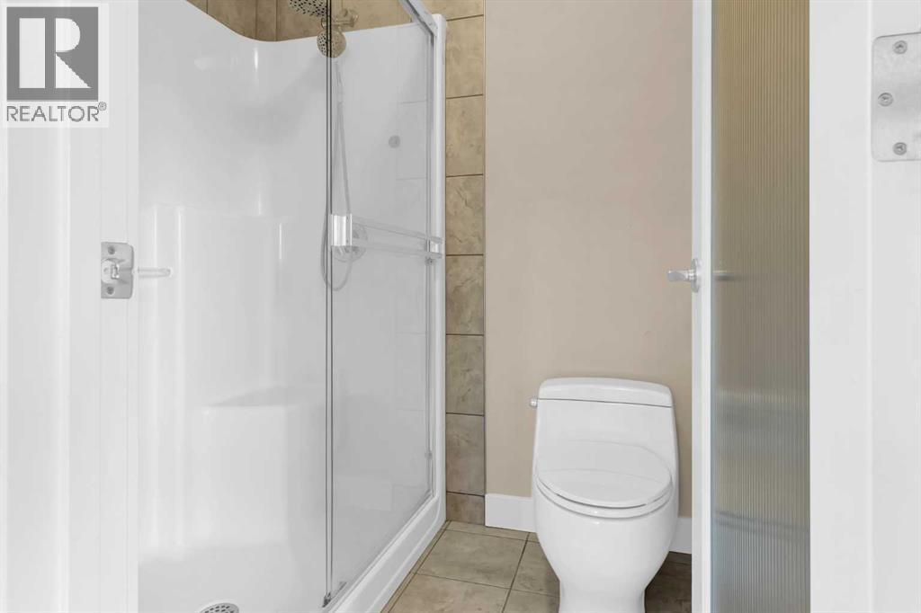 Single Family House for Sale in  Elmont Court SW Springbank Hill Calgary 