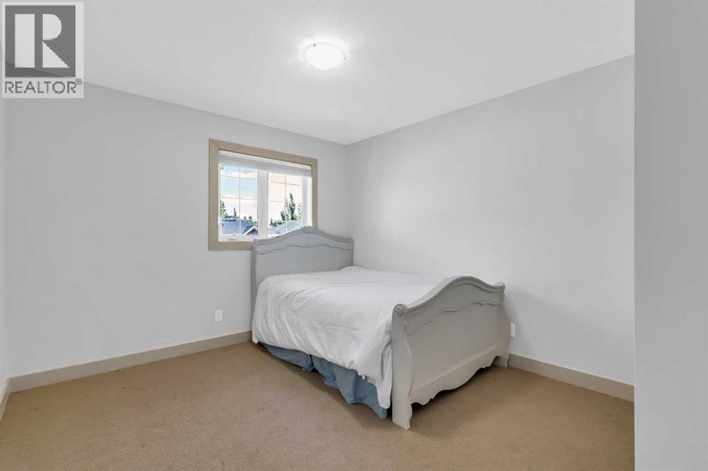 Single Family House for Sale in  Elmont Court SW Springbank Hill Calgary 
