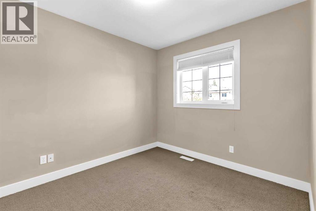 Single Family House for Sale in  Elmont Court SW Springbank Hill Calgary 