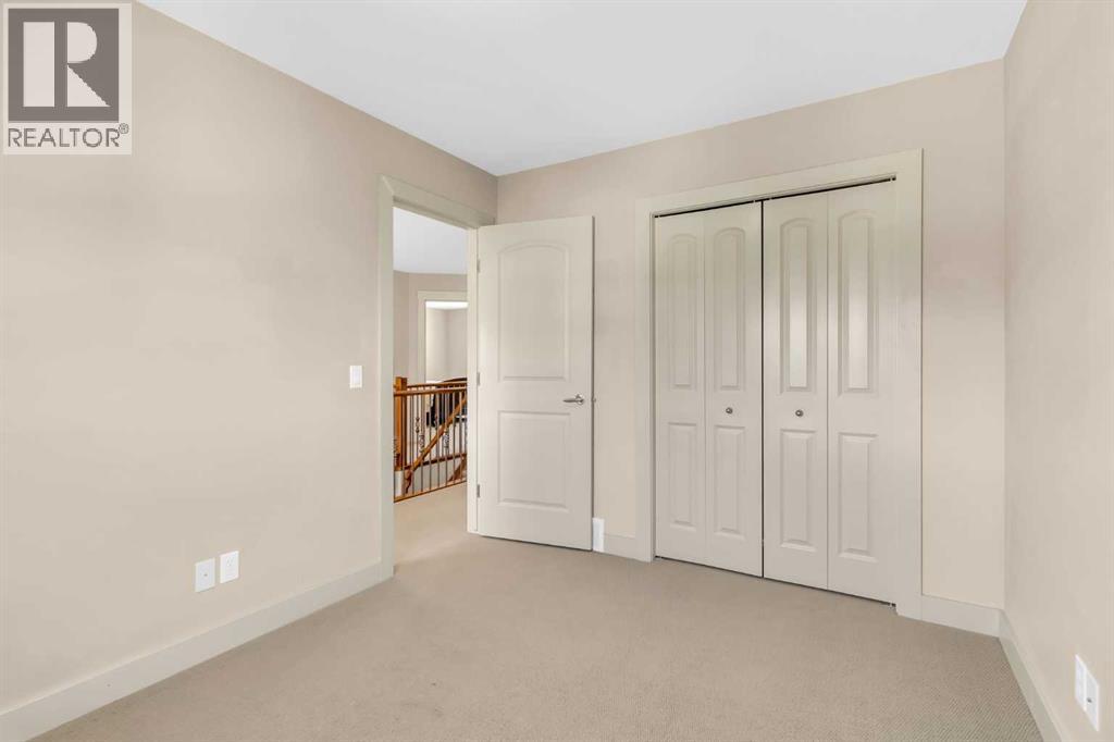 Single Family House for Sale in  Elmont Court SW Springbank Hill Calgary 
