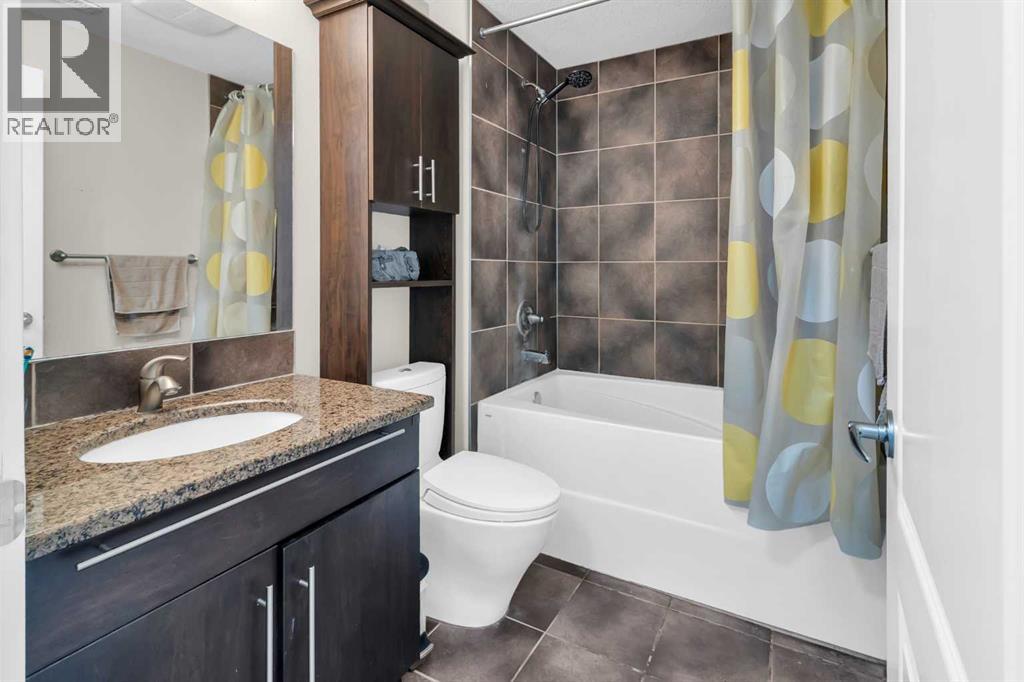 Single Family House for Sale in  Elmont Court SW Springbank Hill Calgary 
