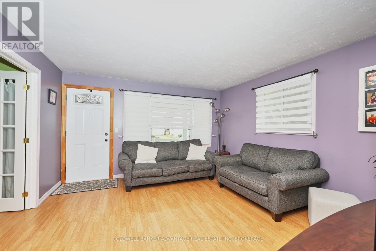 Photo 10 of 17 Clifford Avenue, Welland ON