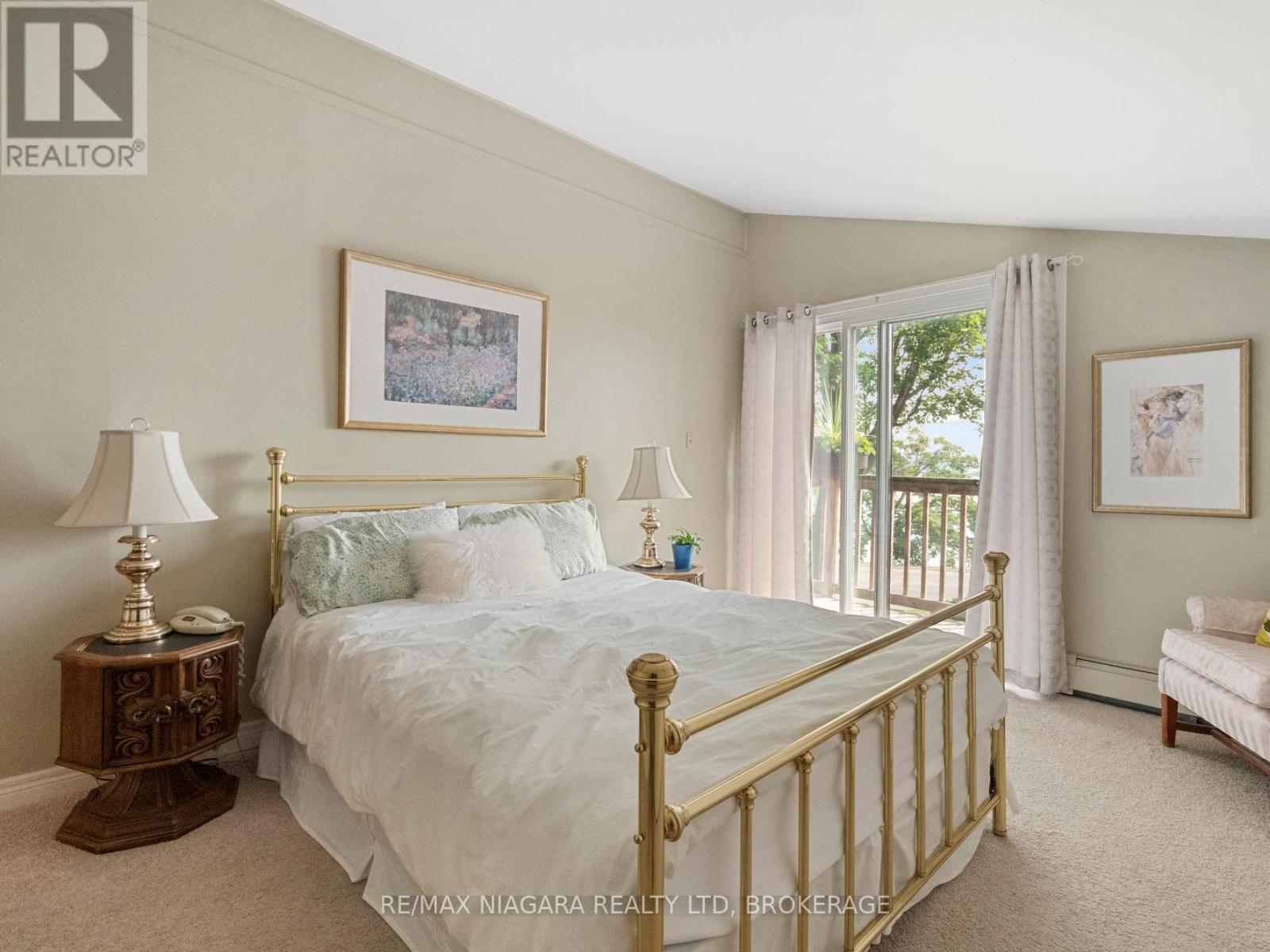 Photo 21 of 735 Niagara Boulevard, Fort Erie ON