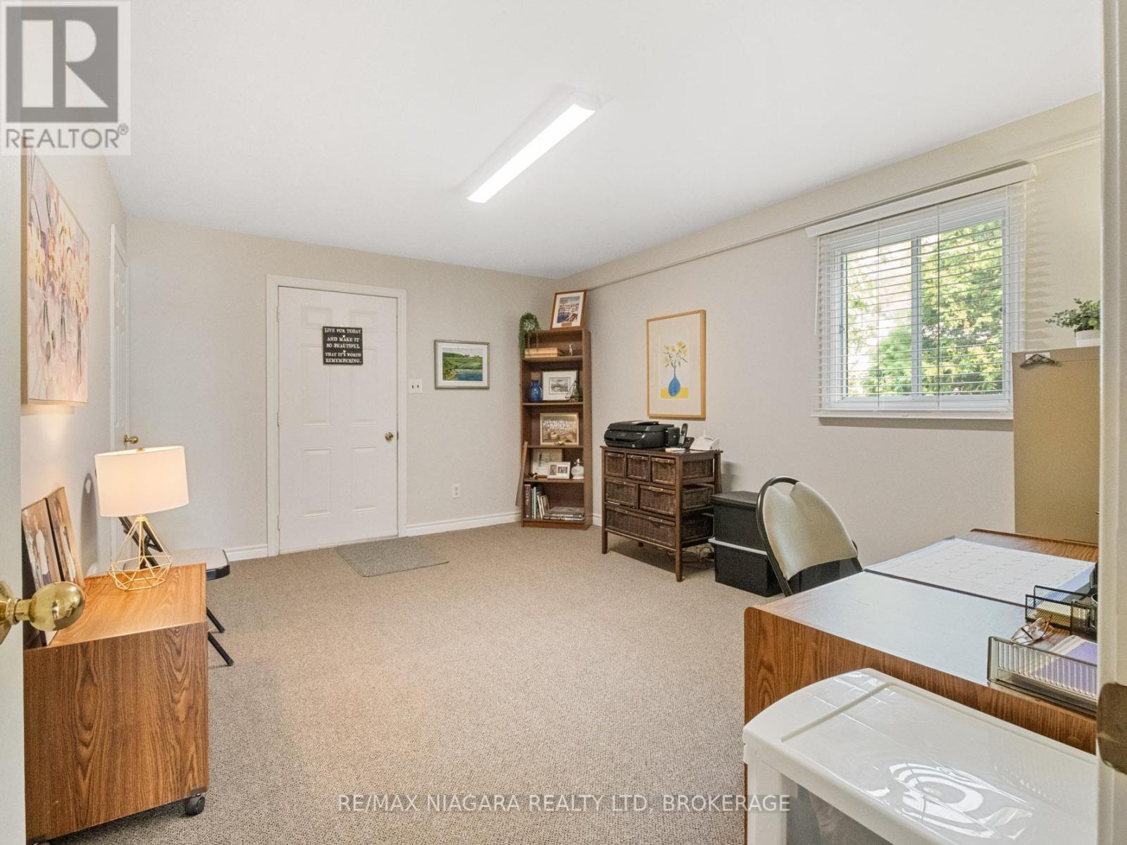 Photo 25 of 735 Niagara Boulevard, Fort Erie ON