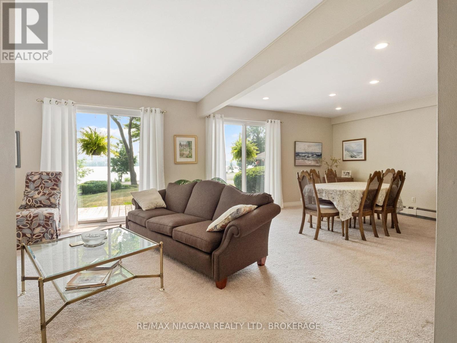 Photo 9 of 735 Niagara Boulevard, Fort Erie ON