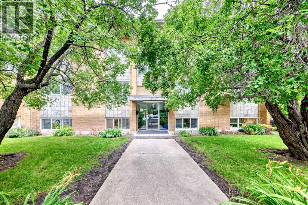 8, 310 22 Avenue SW, Calgary, Alberta