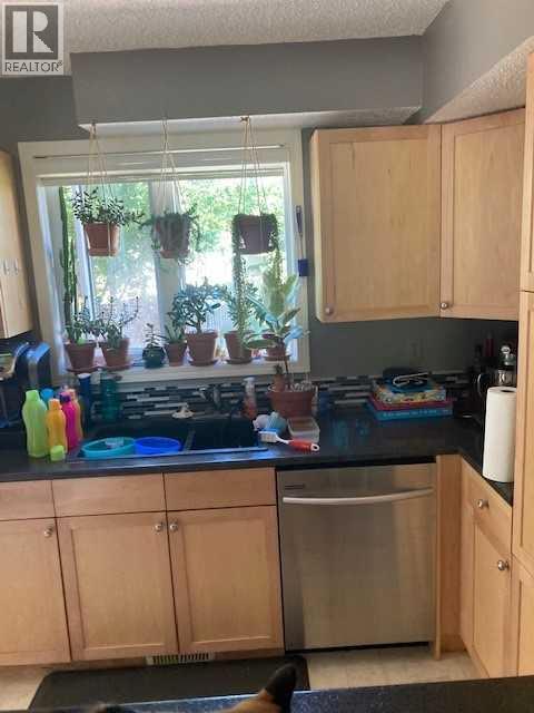 Photo 18 of 12114 95 B Street, Grande Prairie AB