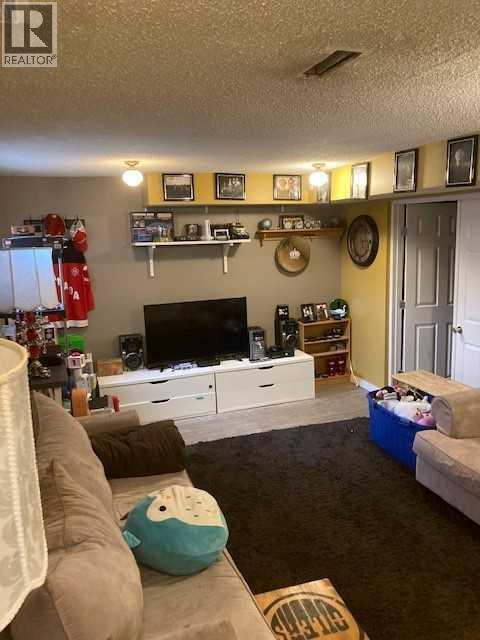 Photo 9 of 12114 95 B Street, Grande Prairie AB