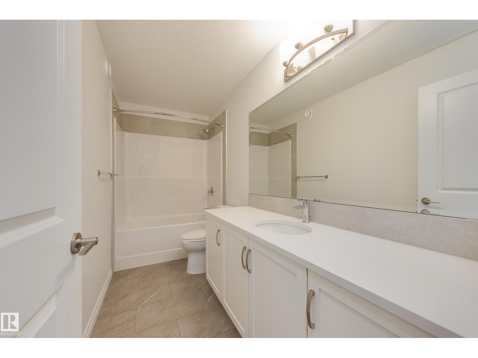 Photo 34 of 19322 22 A Av Nw, Edmonton AB