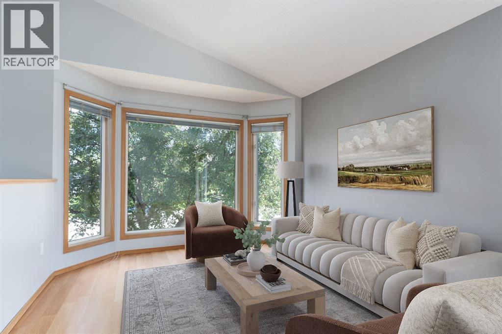 Single Family House Bi-level for Sale in  Erin Circle SE Erin Woods Calgary 