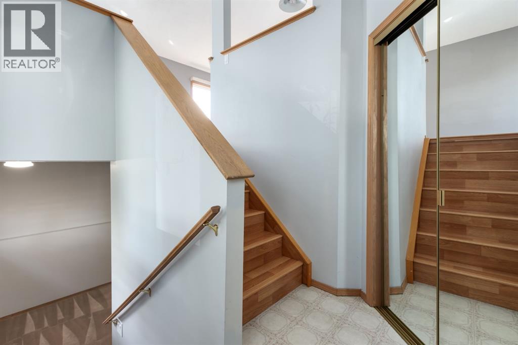 Single Family House Bi-level for Sale in  Erin Circle SE Erin Woods Calgary 
