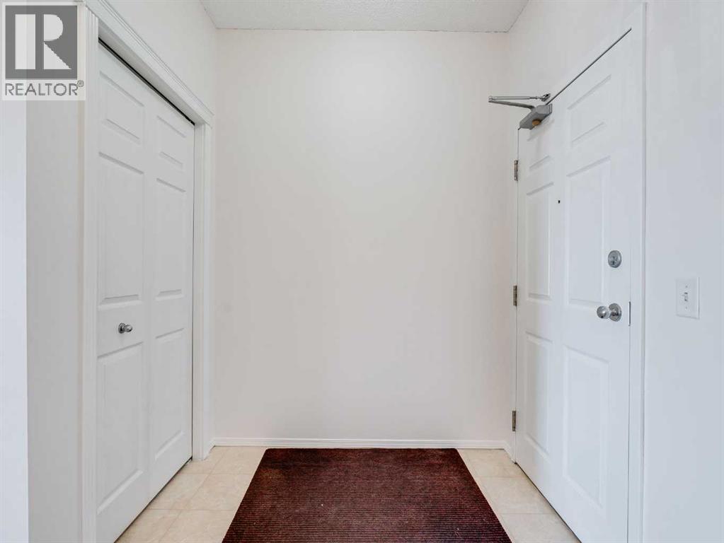 Single Family House for Sale in   Country Village Bay NE Country Hills Village Calgary 