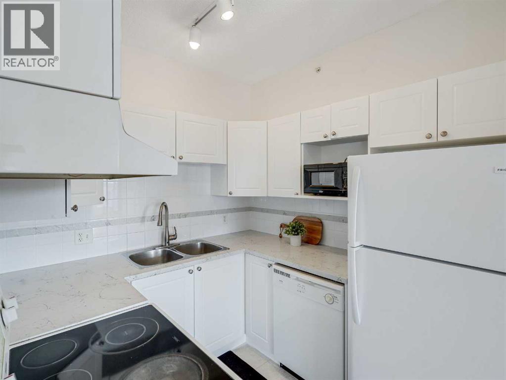 Single Family House for Sale in   Country Village Bay NE Country Hills Village Calgary 