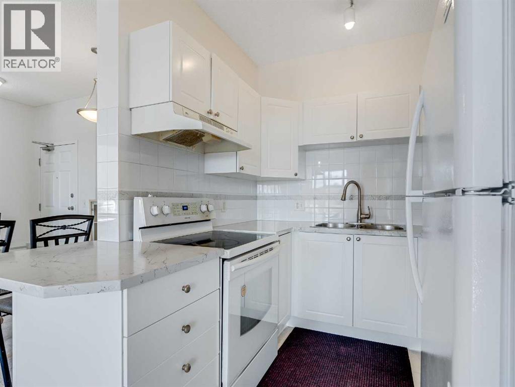 Single Family House for Sale in   Country Village Bay NE Country Hills Village Calgary 