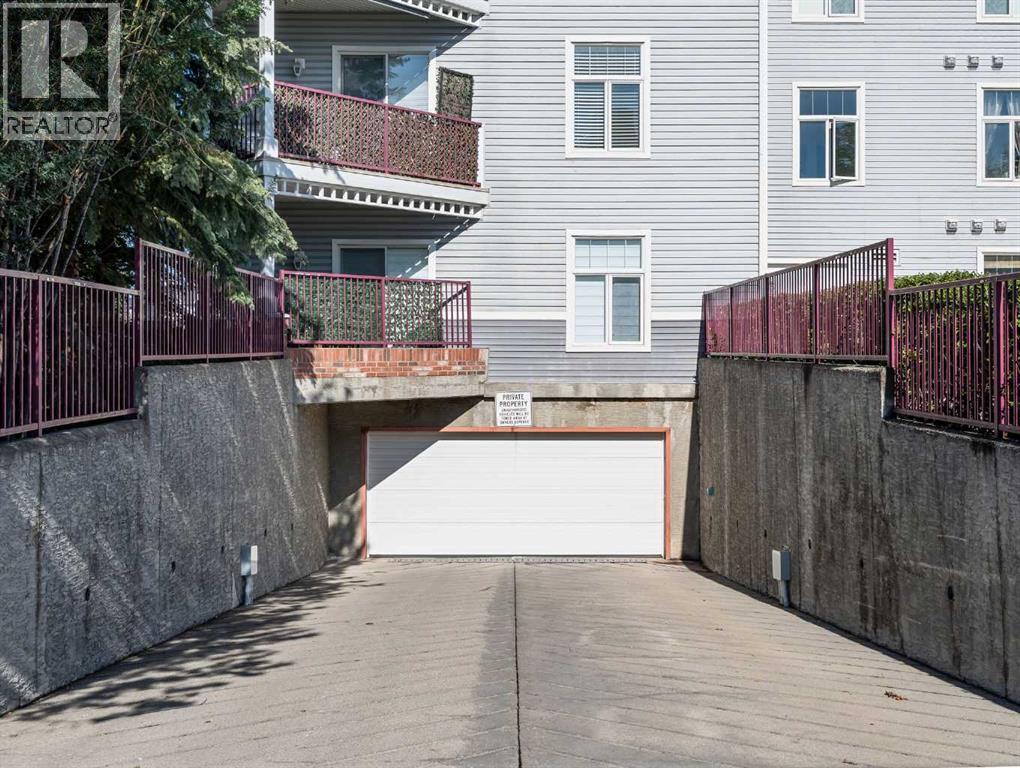 Single Family House for Sale in   Country Village Bay NE Country Hills Village Calgary 