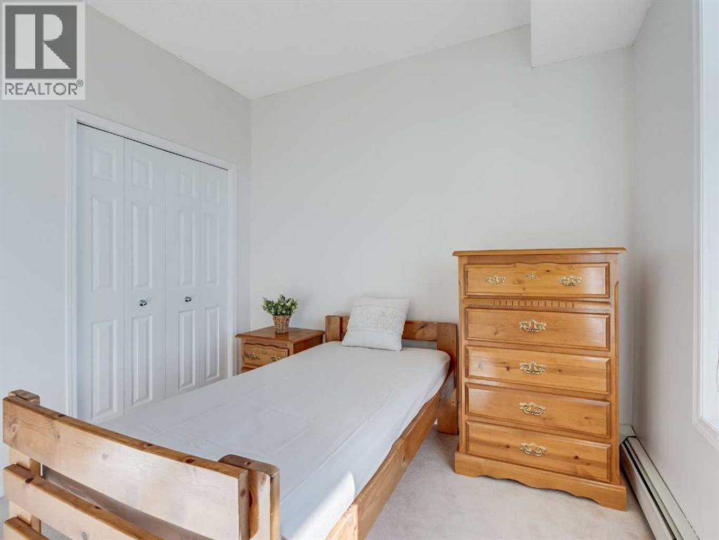 Single Family House for Sale in   Country Village Bay NE Country Hills Village Calgary 