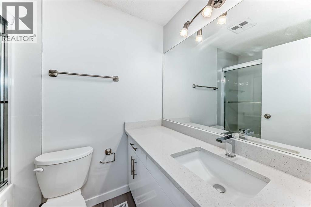 Single Family House for Sale in   Rundleson Road NE Rundle Calgary 