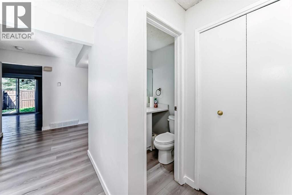Single Family House for Sale in   Rundleson Road NE Rundle Calgary 