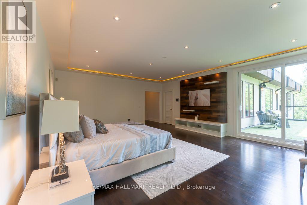 Photo 7 of 17 Hammok Crescent, Markham ON