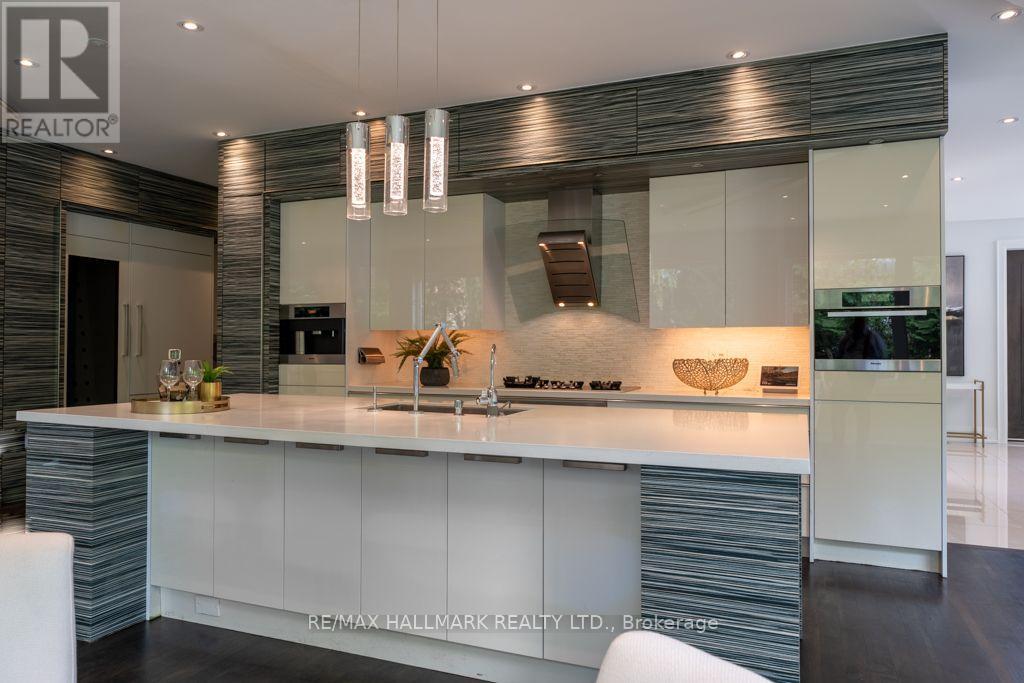Photo 10 of 17 Hammok Crescent, Markham ON