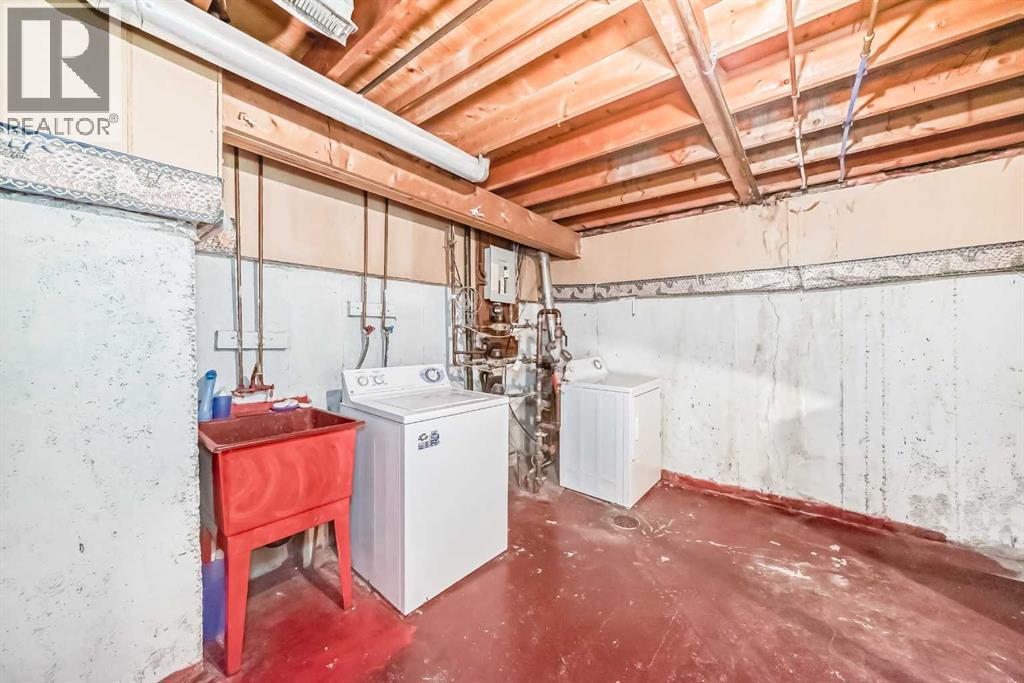 Single Family House for Sale in   Rundleson Road NE Rundle Calgary 