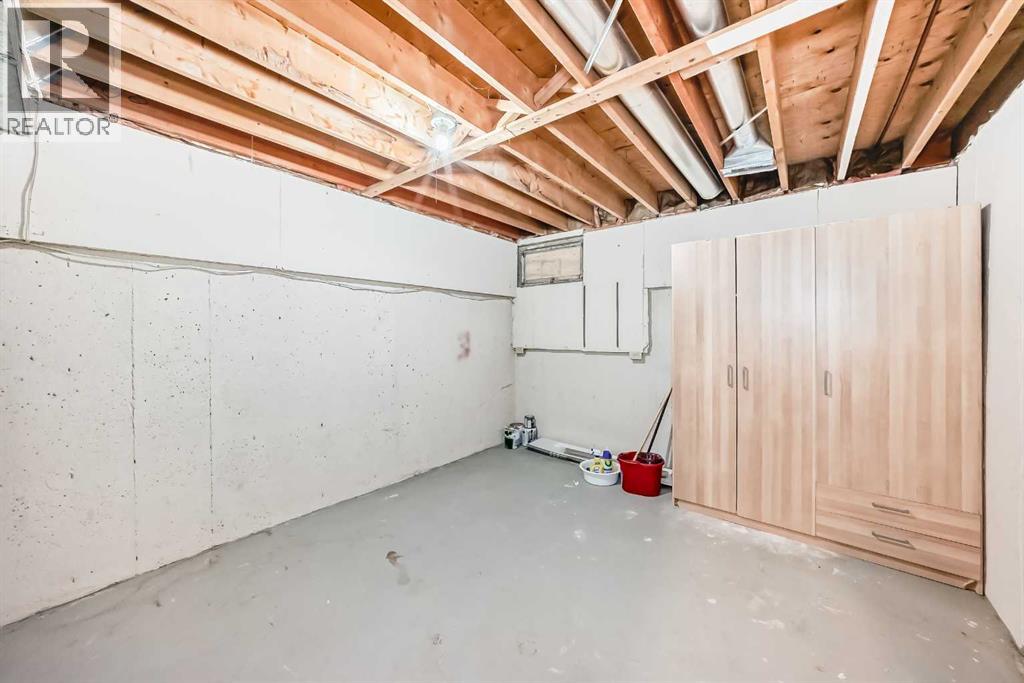 Single Family House for Sale in   Rundleson Road NE Rundle Calgary 
