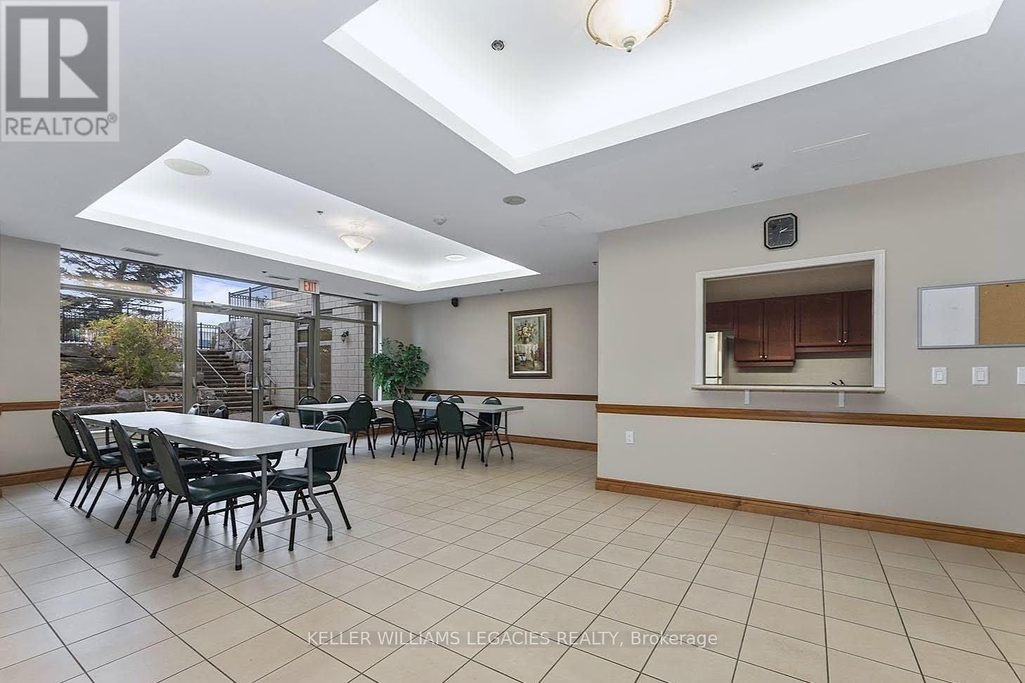 Photo 31 of 202 2500 Rutherford Road, Vaughan ON
