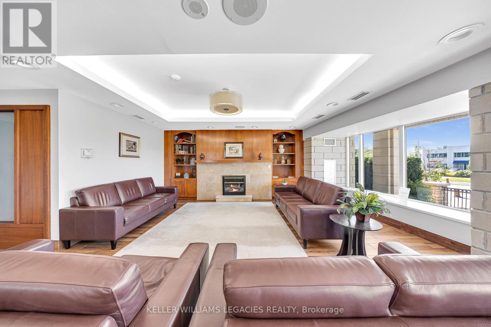 Photo 10 of 202 2500 Rutherford Road, Vaughan ON