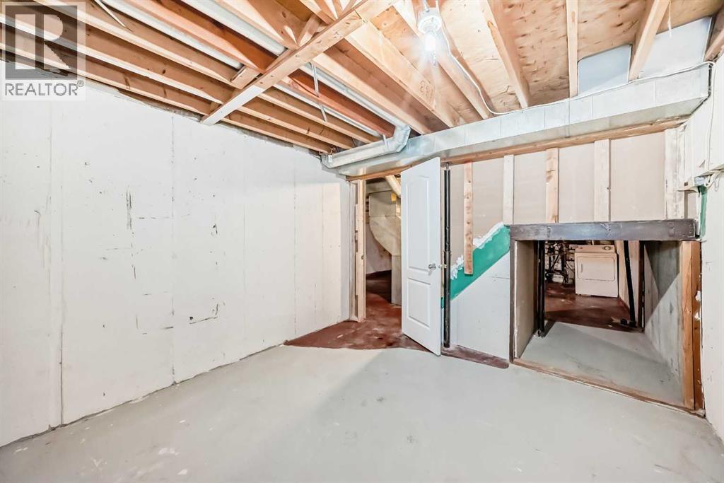 Single Family House for Sale in   Rundleson Road NE Rundle Calgary 