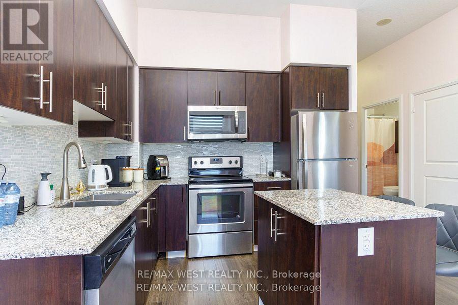 Photo 12 of 314 3600 Highway 7 Road, Vaughan ON