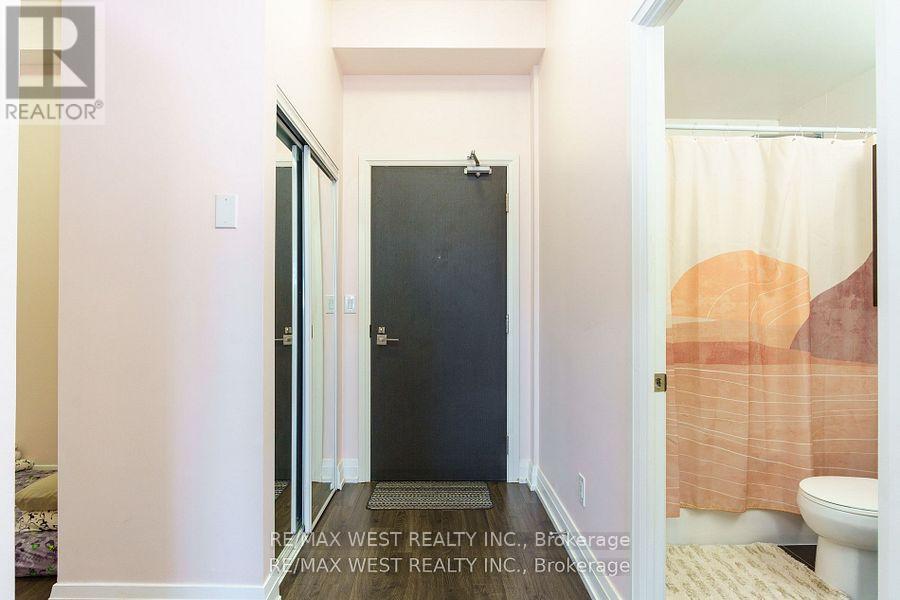 Photo 25 of 314 3600 Highway 7 Road, Vaughan ON