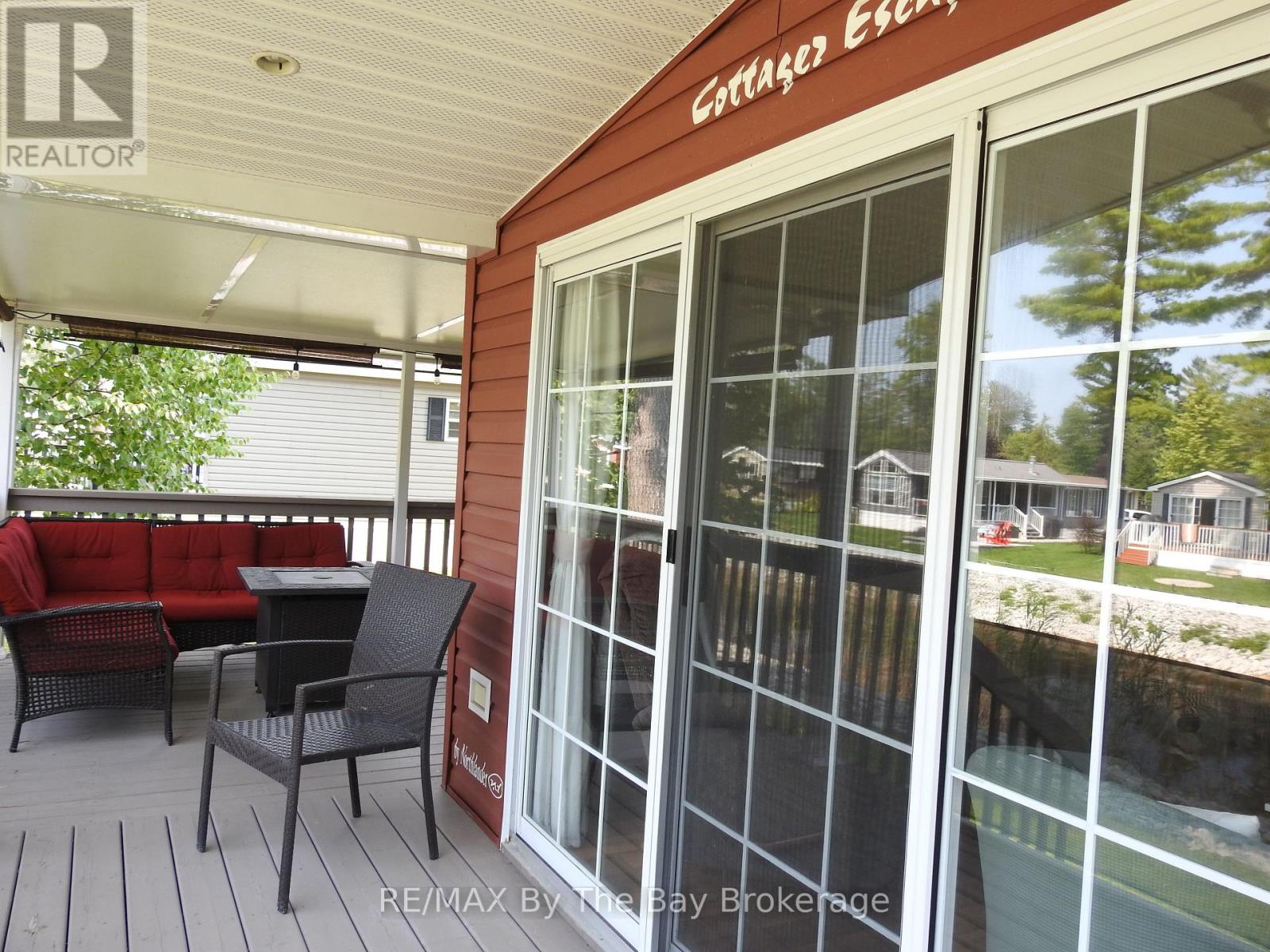Photo 22 of 10 Chipewa Trail, Wasaga Beach ON