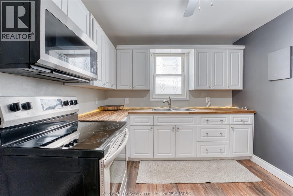 Photo 9 of 1050 St Luke Road, Windsor ON
